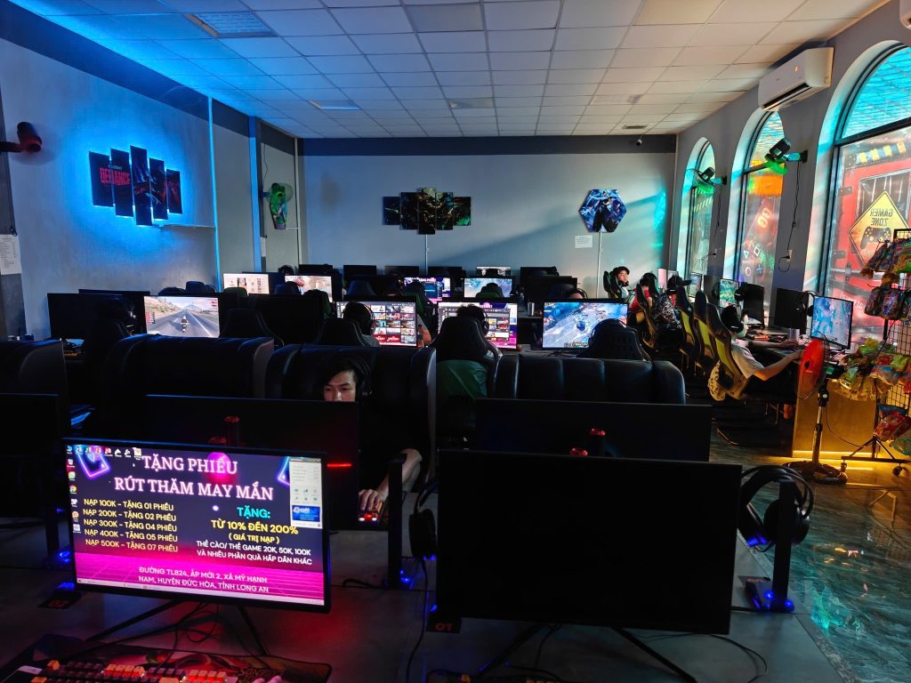Đông Hạ Gaming Long An