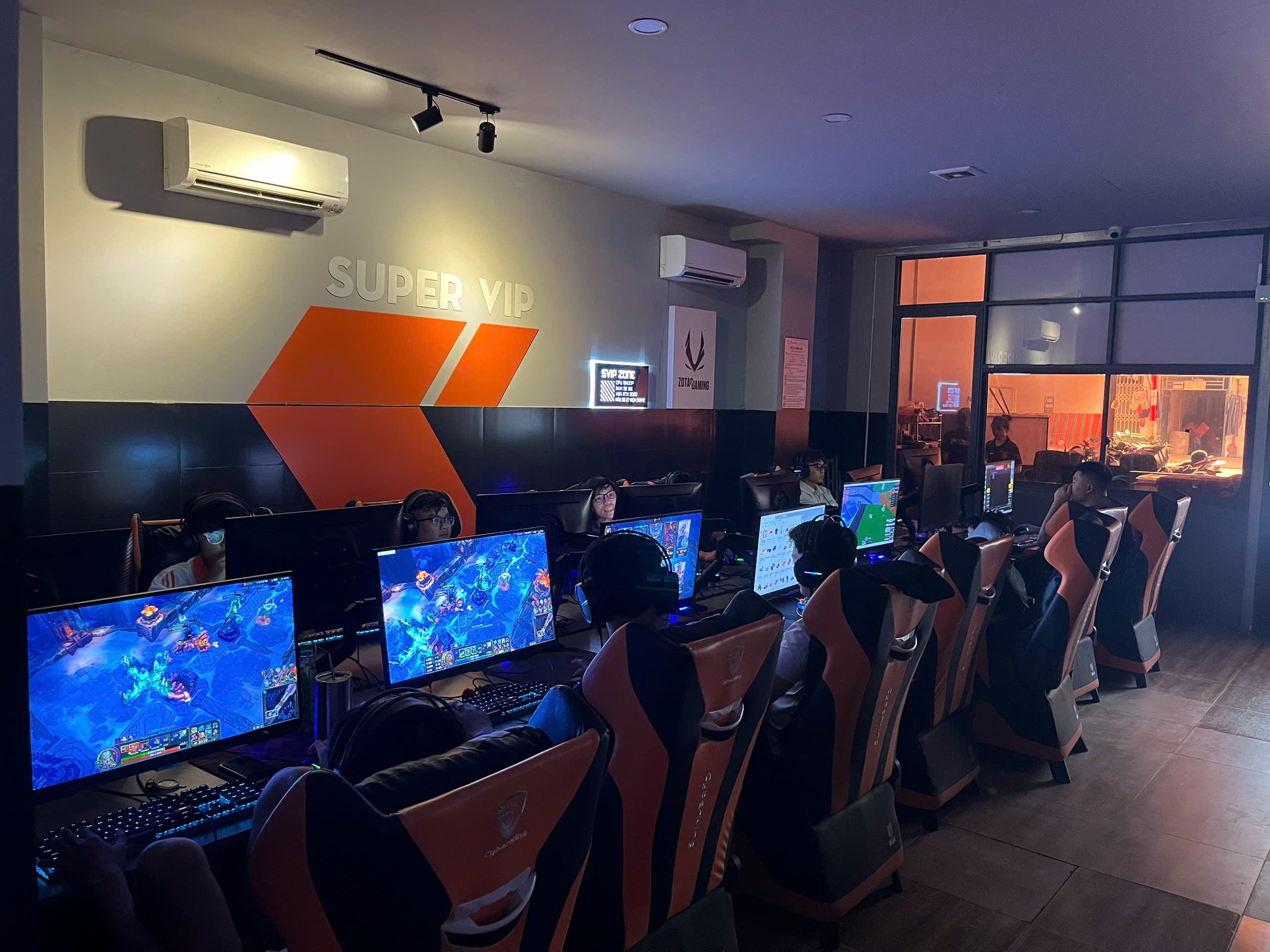 Khám Phá Cyber Gaming Soi - Phòng Game Đẳng Cấp Bình Dương
