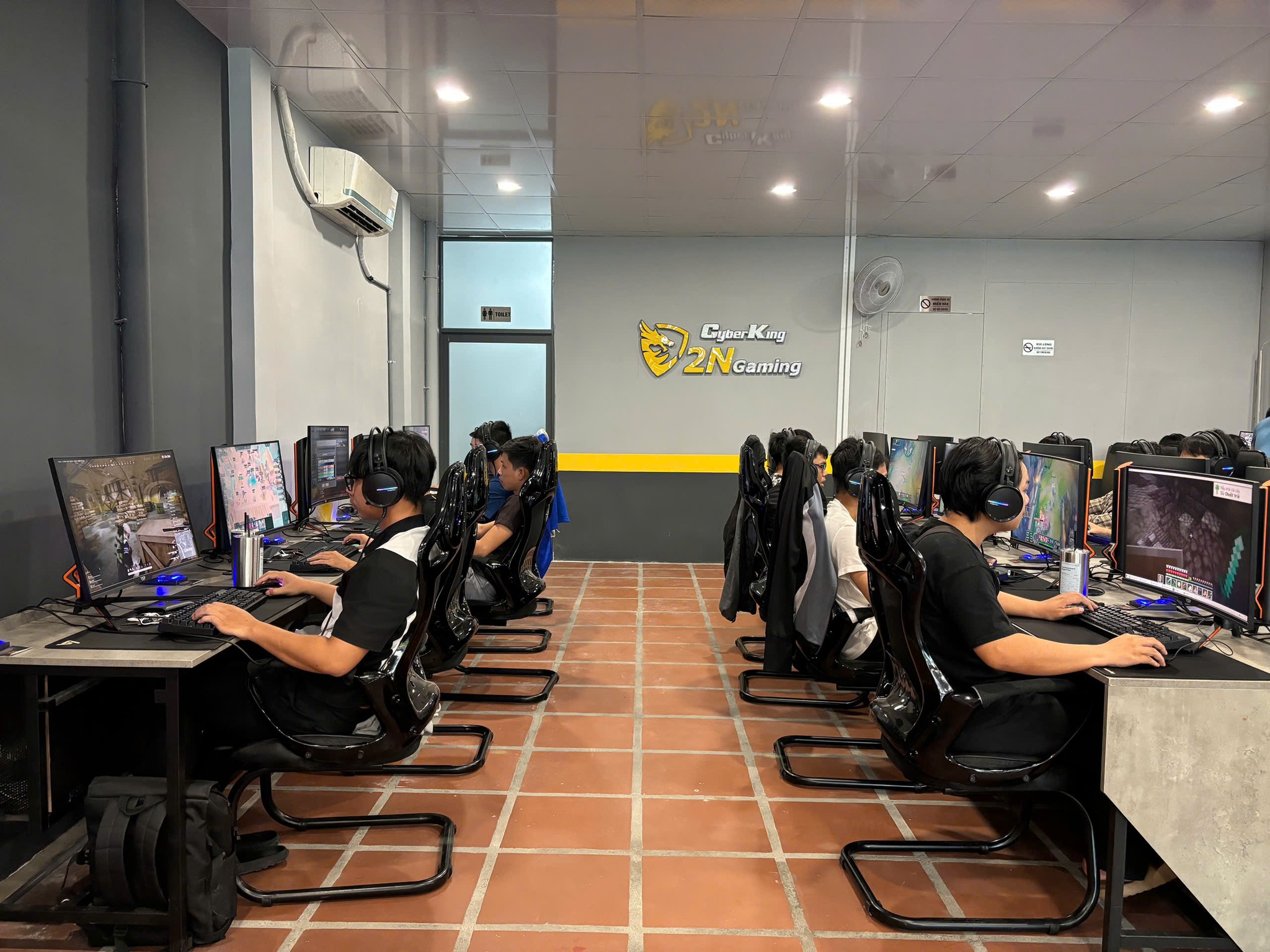 CyberKing 2N Gaming: Phòng Net VIP Diên Khánh, Nha Trang