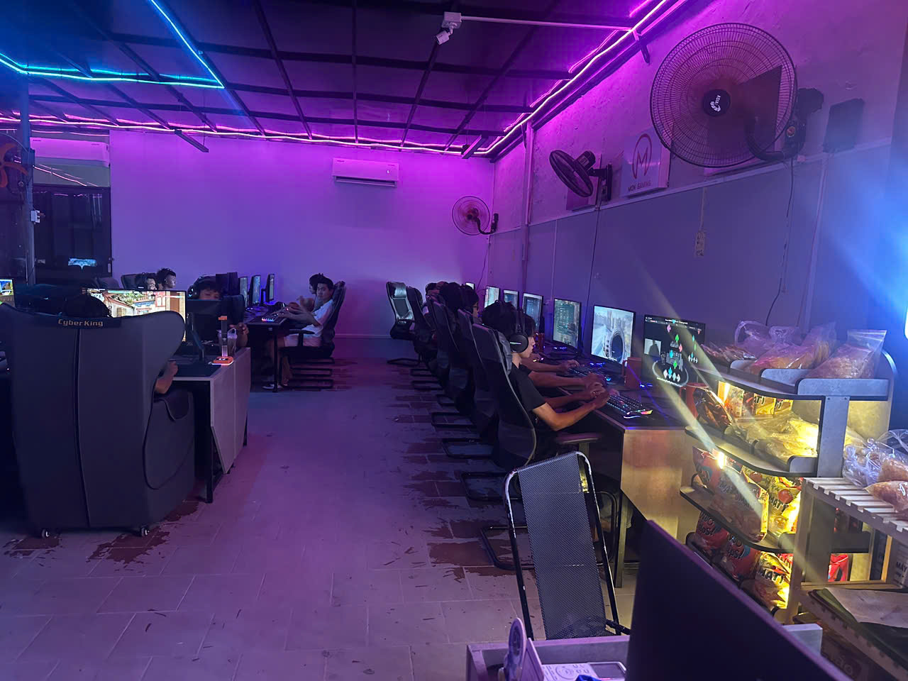 Khám Phá Mon Gaming - Phòng Game Đẳng Cấp Bình Thuận