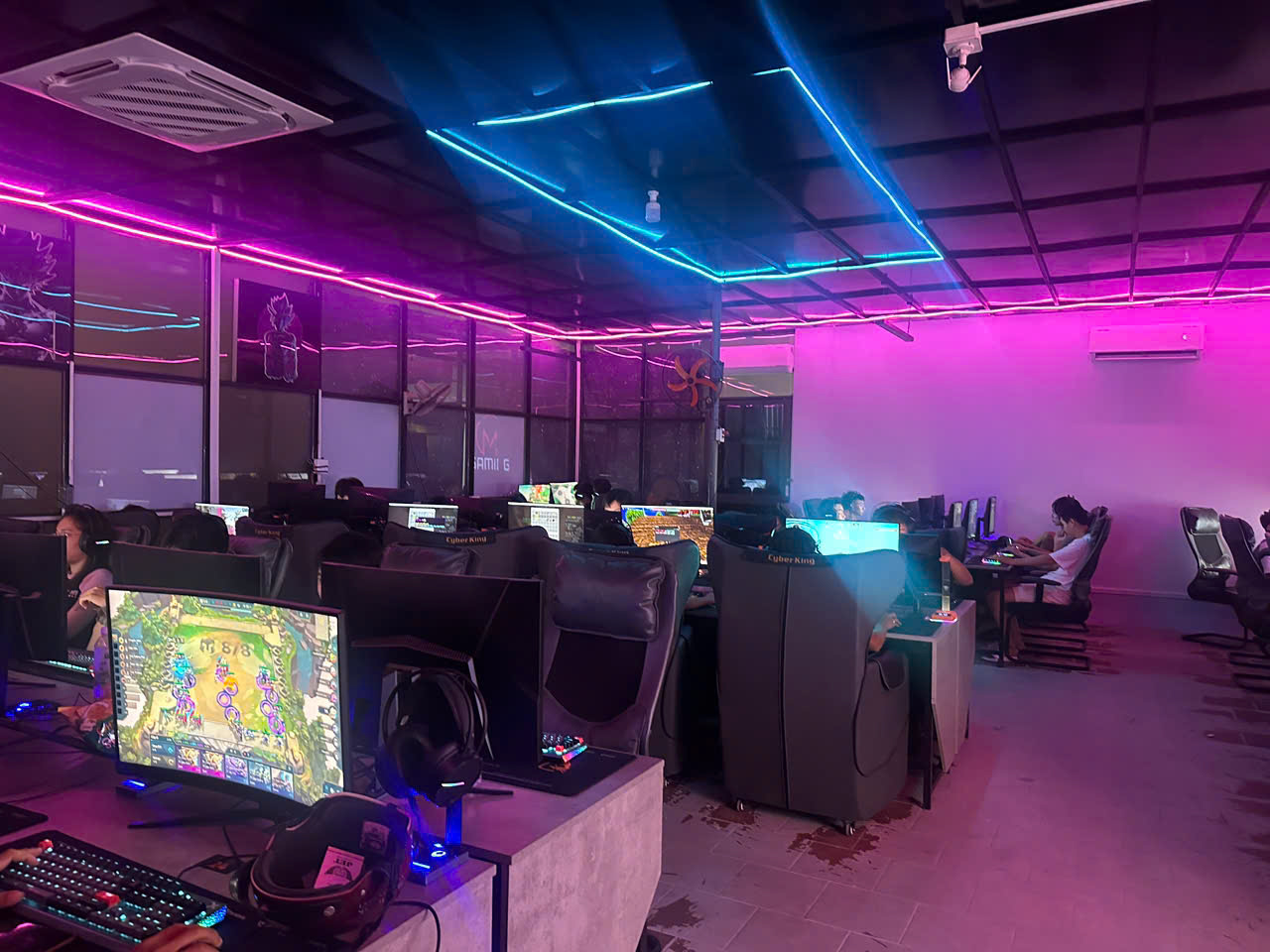 Khám Phá Mon Gaming - Phòng Game Đẳng Cấp Bình Thuận