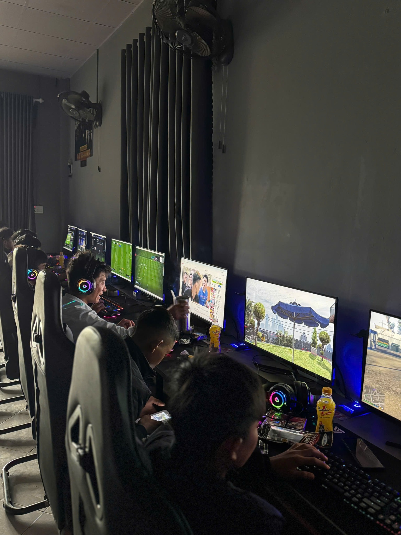 Khám Phá Yao Yao Gaming - Phòng Net Đẳng Cấp Di Linh