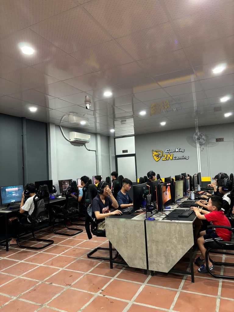 Lắp đặt phòng net 20 máy