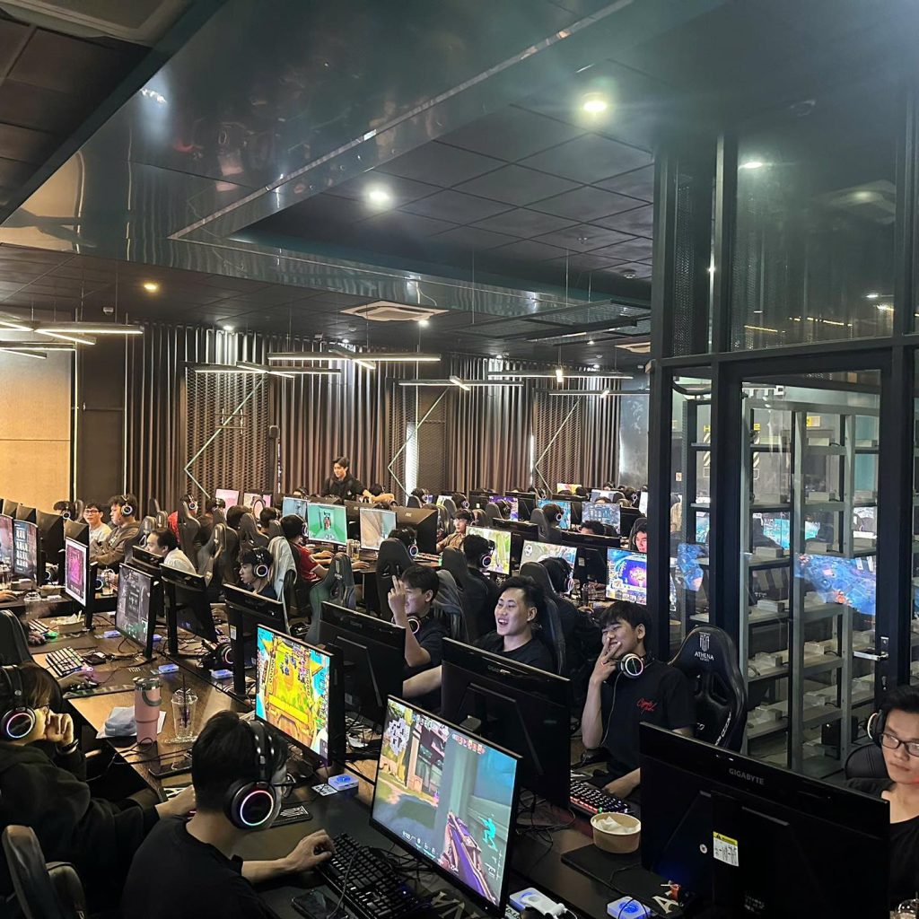 Mở phòng net 50 máy cần bao nhiêu vốn