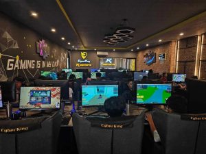 Kinh doanh phòng game