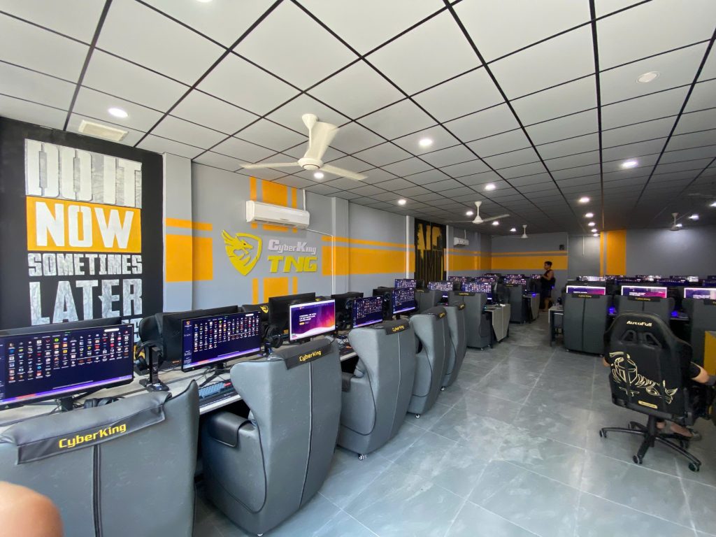 CyberKing TNG Cam Ranh: Phòng Net Sofa Gaming Cao Cấp