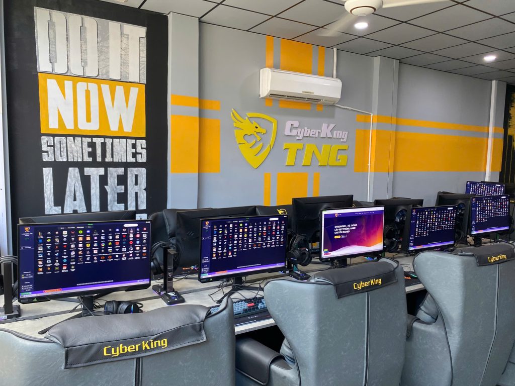 CyberKing TNG Cam Ranh: Phòng Net Sofa Gaming Cao Cấp
