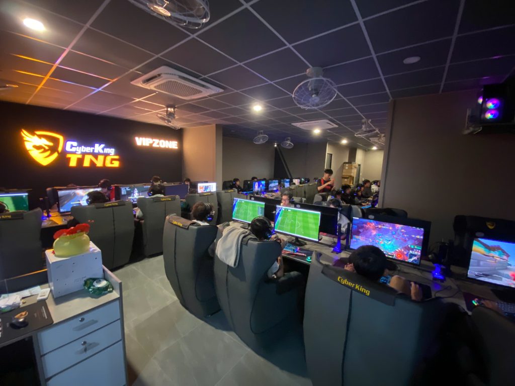 CyberKing TNG 2 Cam Ranh - Phòng Game Cấu Hình Khủng 2025