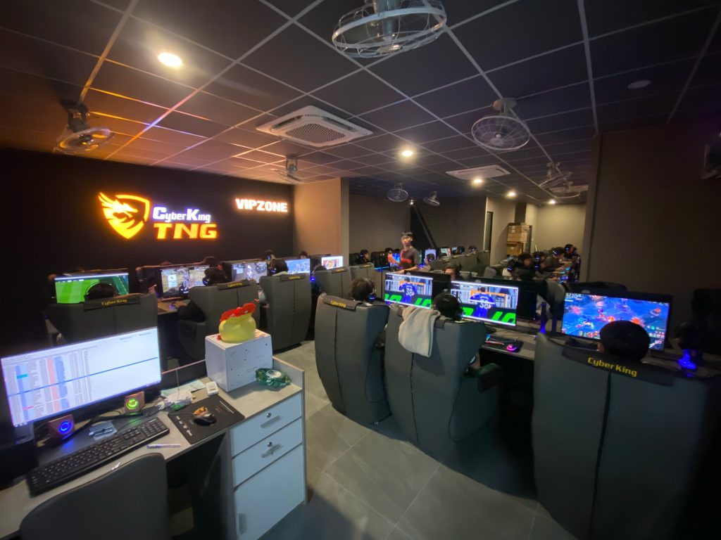 CyberKing TNG 2 Cam Ranh - Phòng Game Cấu Hình Khủng 2025