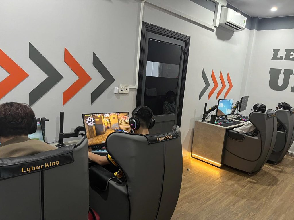 Phòng net Gò Vấp CyberKing Viper