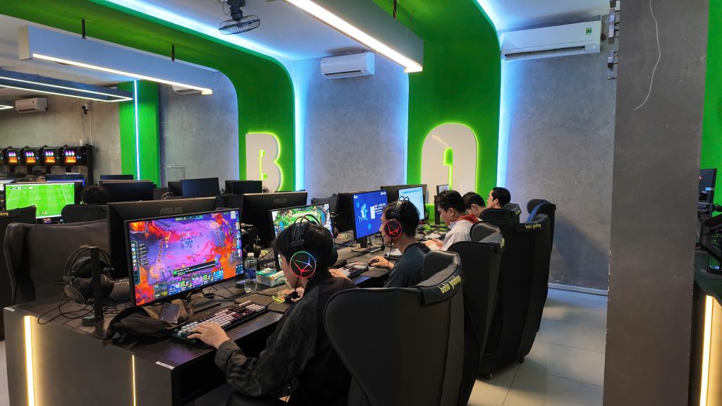 Lắp đặt trọn gói phòng net Esport
