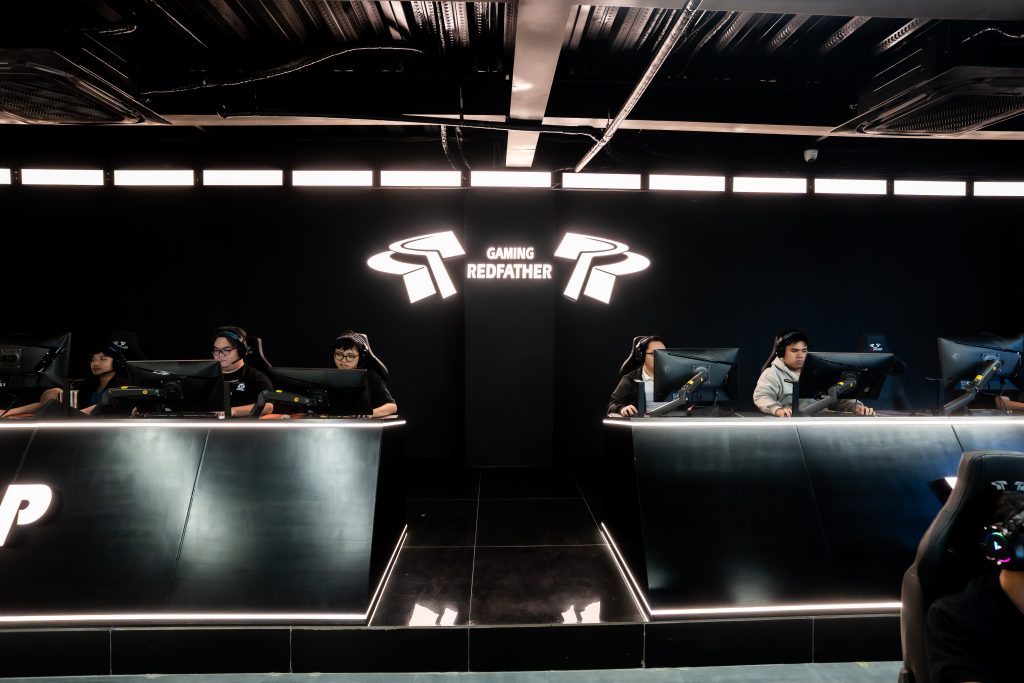 Phòng Net Biên Hòa Red Father Gaming