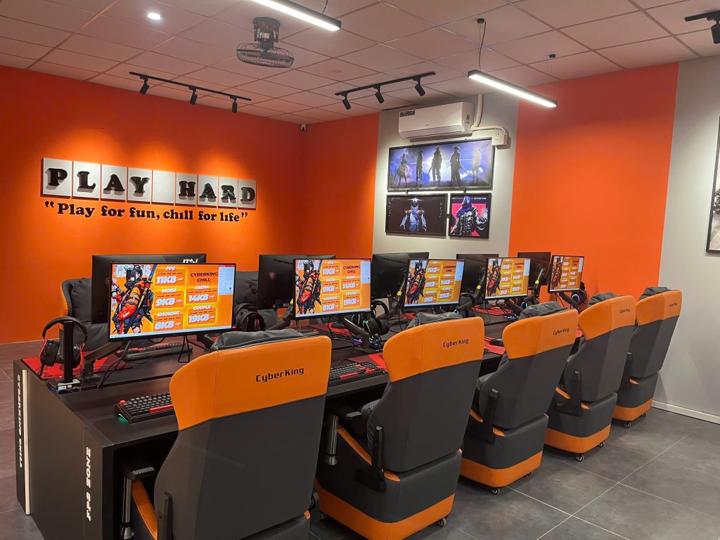 Phòng Net Di Linh Cyberking Chill - FPS Zone