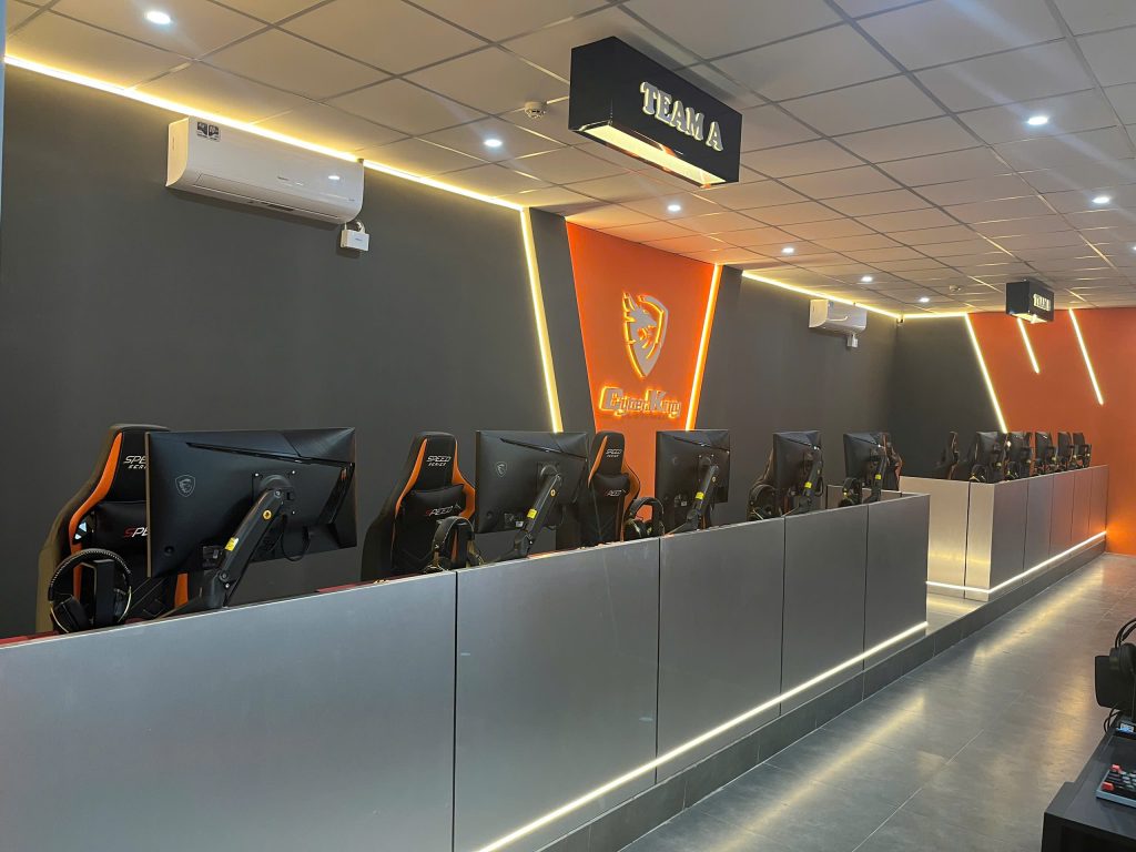 Phòng Net Di Linh Cyberking Chill - ARENA Zone