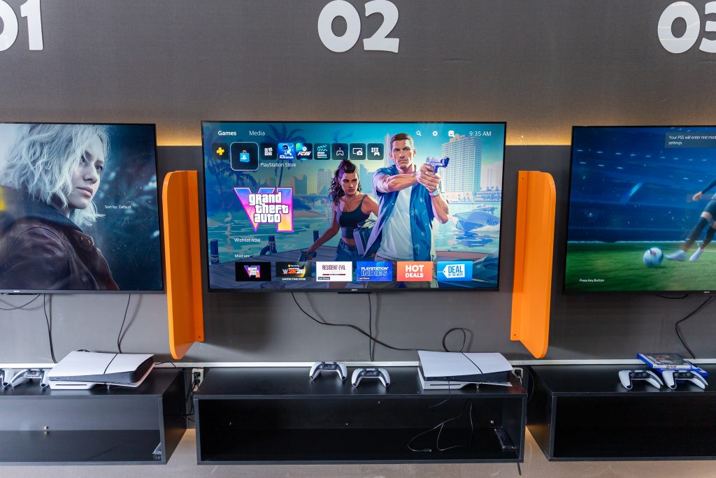 Lắp đặt phòng PS5 theo case study thực tế: PS5 Zone 3 máy nhỏ gọn nhưng tăng lợi nhuận rõ rệt